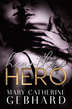 Heartless Hero (Crowne Point 1)