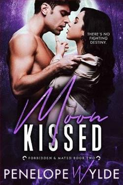 Moon Kissed by Penelope Wylde